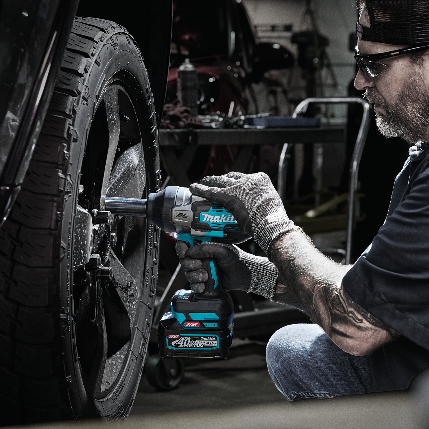Makita GWT03D 40V max XGT® Brushless Cordless 4-Speed High-Torque 1/2" Sq. Drive Impact Wrench Kit w/ Detent Anvil (2.5Ah)