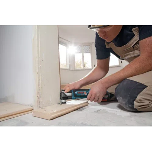 BOSCH GOP18V-28N12 Starlock 18V Cordless Brushless Variable 3-Piece Oscillating Multi-Tool Kit