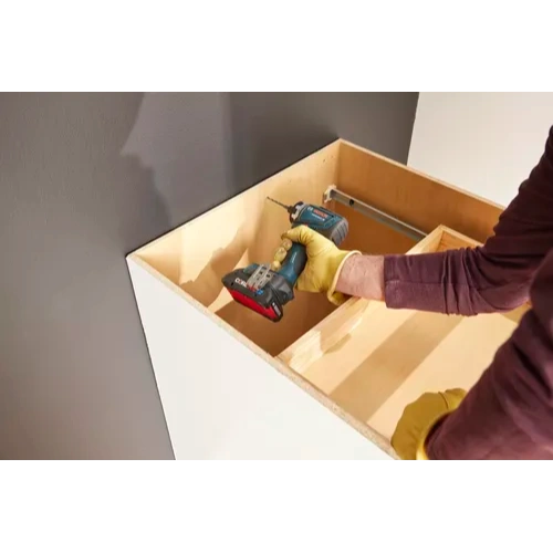 BOSCH GSR18V-800FCB24 18V Drill/Driver with 5-In-1 Flexiclick® System and (2) CORE18V® 4 Ah Advanced Power Battery