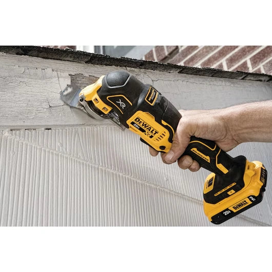 DEWALT DCS356D1 20V MAX* XR® Brushless Cordless 3-Speed Oscillating Multi-Tool Kit (2.0 Ah Battery)