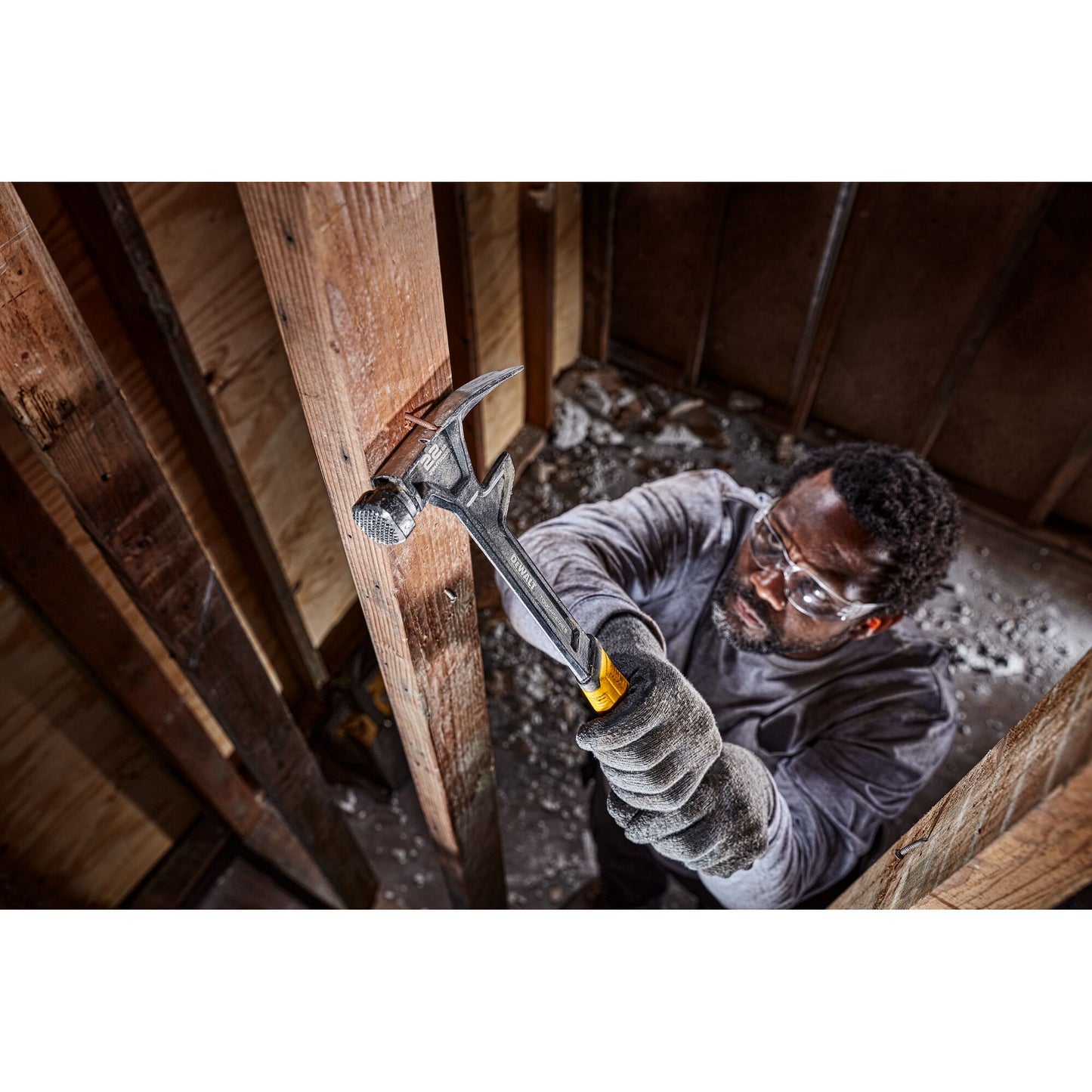 DeWalt DWHT51008 24oz Demolition Smooth-Face Curved Claw Hammer