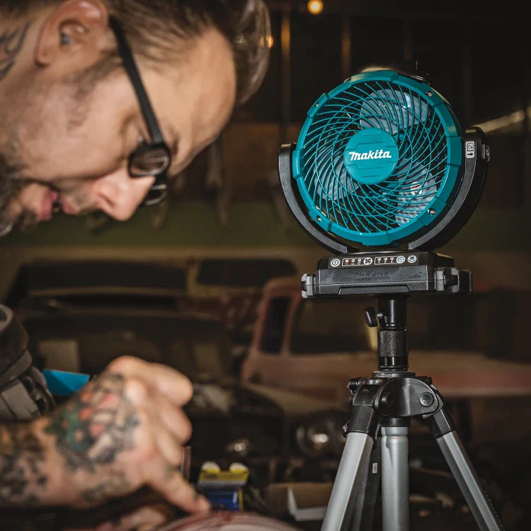 Makita DCF102Z 18V LXT® Lithium‑Ion Cordless 7‑1/8" Fan, Tool Only