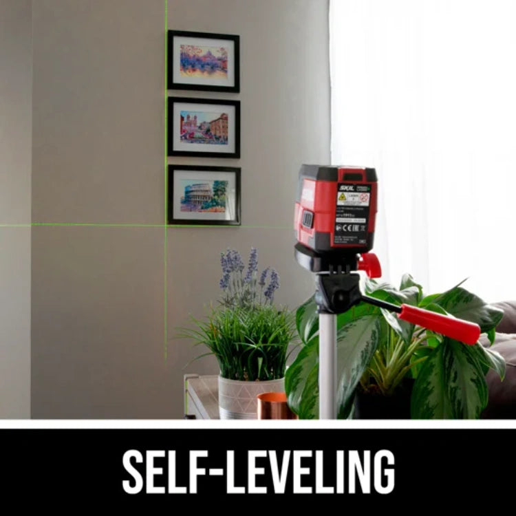 SKIL LL9324G-01 Self-leveling Green Cross Laser with Clamp