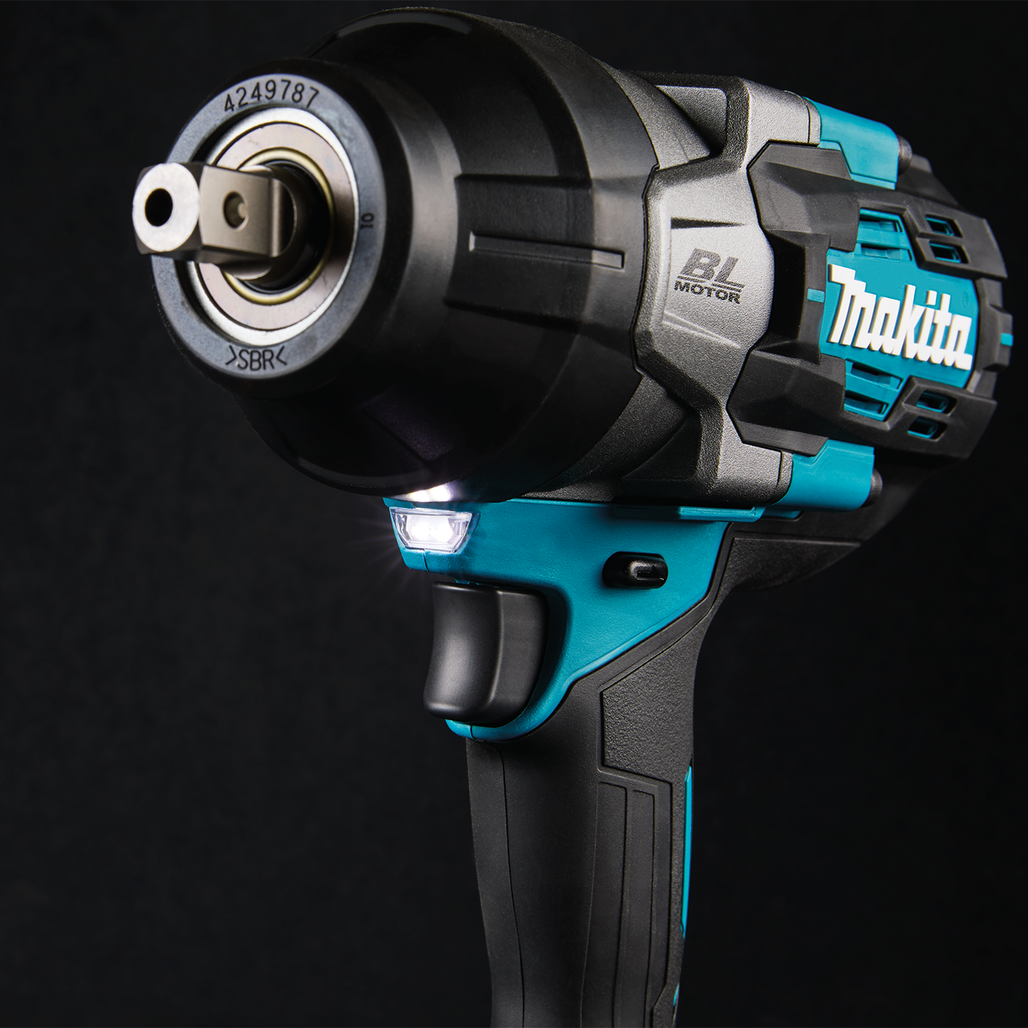 Makita GWT03D 40V max XGT® Brushless Cordless 4-Speed High-Torque 1/2" Sq. Drive Impact Wrench Kit w/ Detent Anvil (2.5Ah)