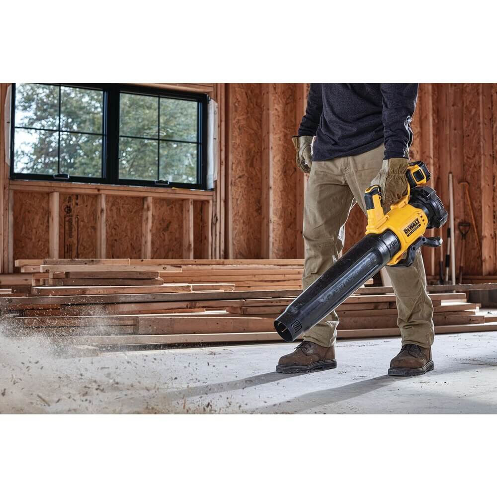 DEWALT DCBL722B 20V MAX* XR® Brushless Cordless Handheld Blower (Tool Only)