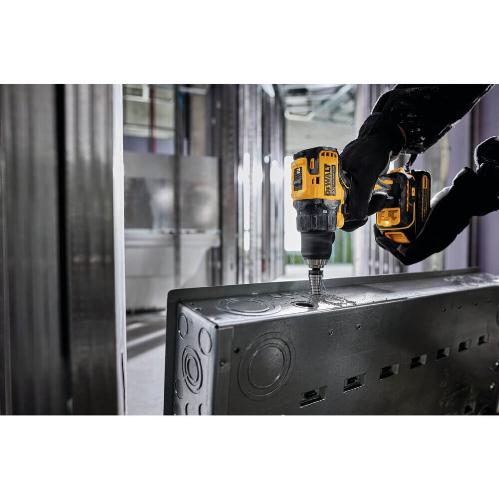 DEWALT DCD708C2 ATOMIC 20V MAX* Brushless Compact 1/2 in. Drill/Driver Kit