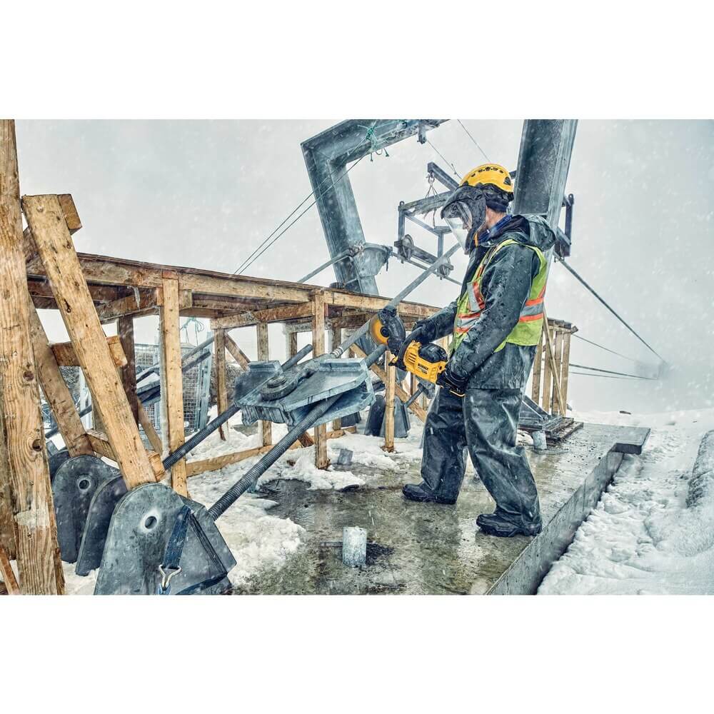 DEWALT DCS690X2 FLEXVOLT® 60V MAX* CORDLESS BRUSHLESS 9 IN. CUT-OFF SAW KIT