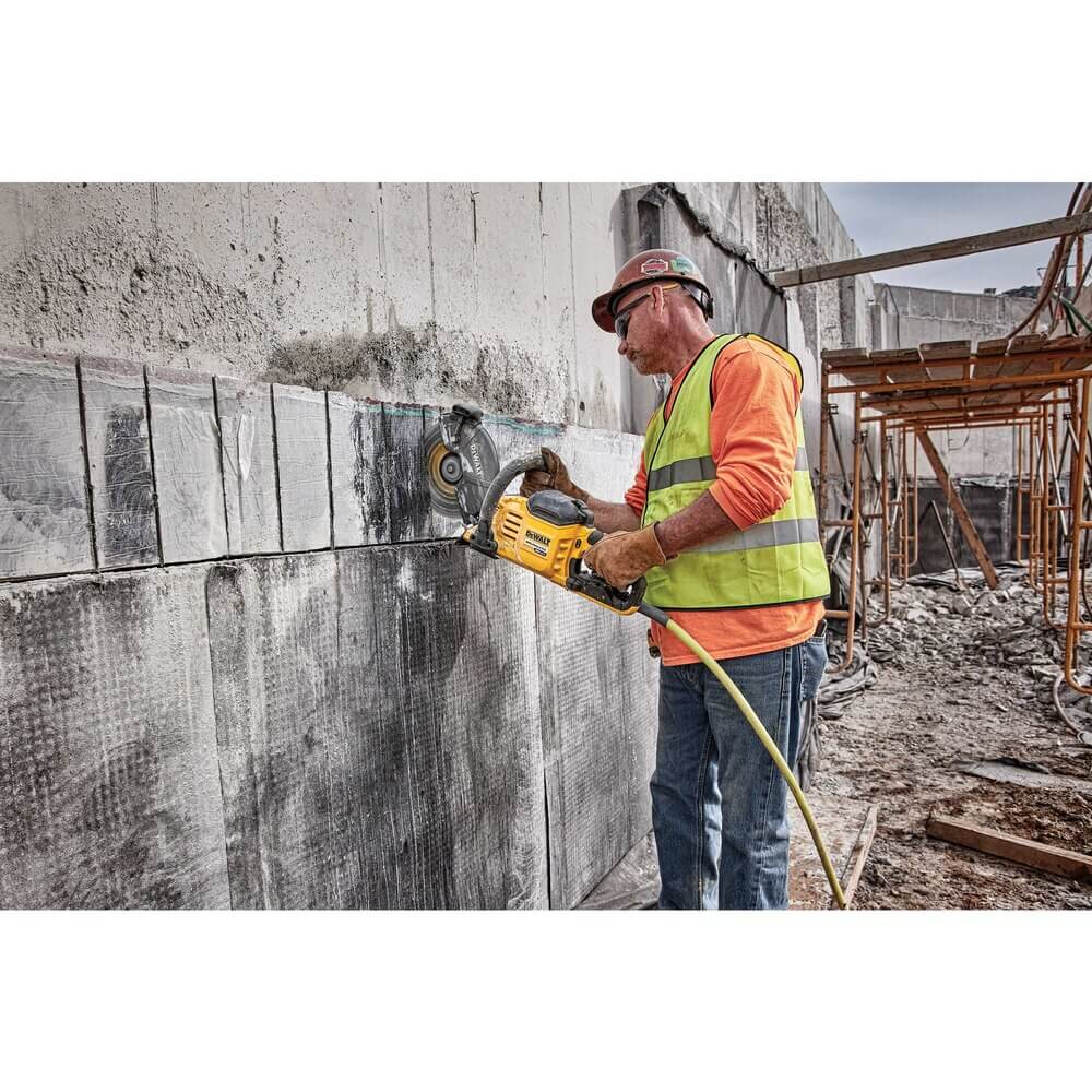 DEWALT DCS690X2 FLEXVOLT® 60V MAX* CORDLESS BRUSHLESS 9 IN. CUT-OFF SAW KIT