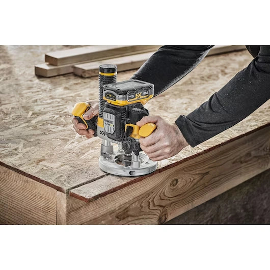 DEWALT DCW620B 20V MAX* XR® Brushless Cordless 2-1/4 Peak HP Plunge Router (Tool Only)