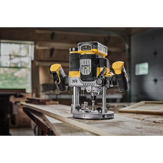 DEWALT DCW620B 20V MAX* XR® Brushless Cordless 2-1/4 Peak HP Plunge Router (Tool Only)