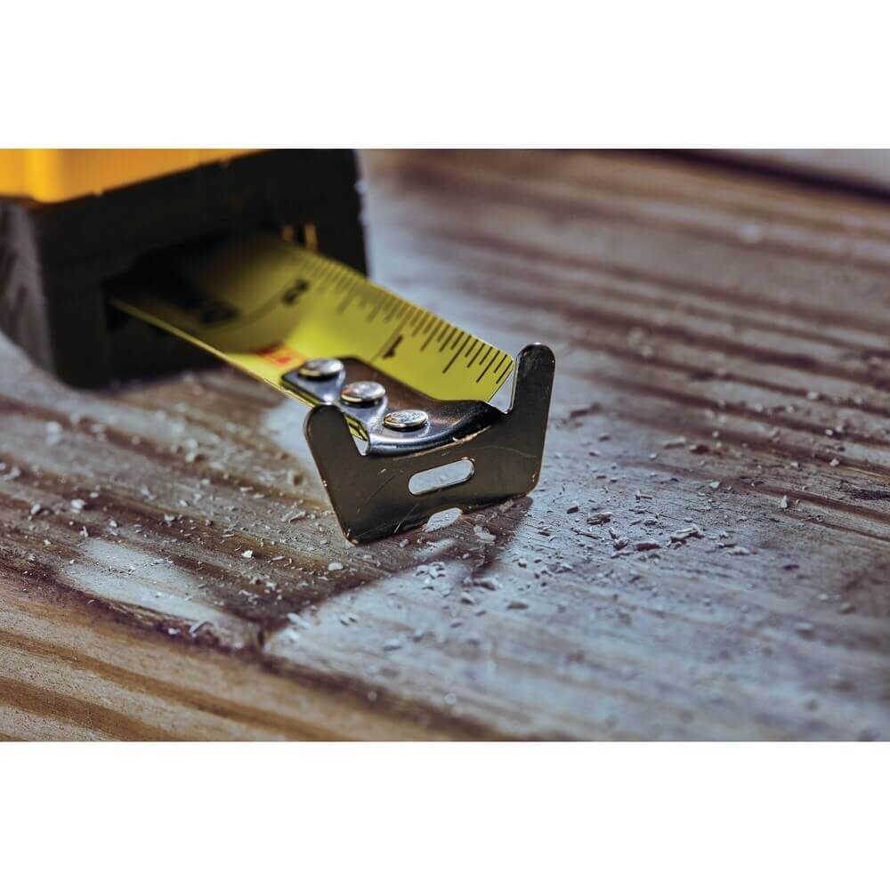 DEWALT DWHT36107S 25 ft Tape Measure 1 1/8 in Blade