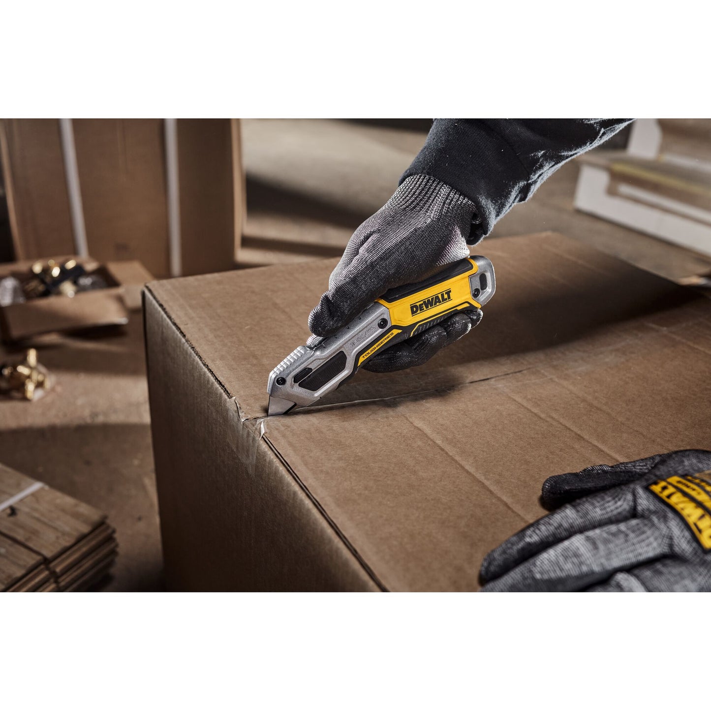 DEWALT DWHT10999 TOUGHSERIES Retractable Utility Knife