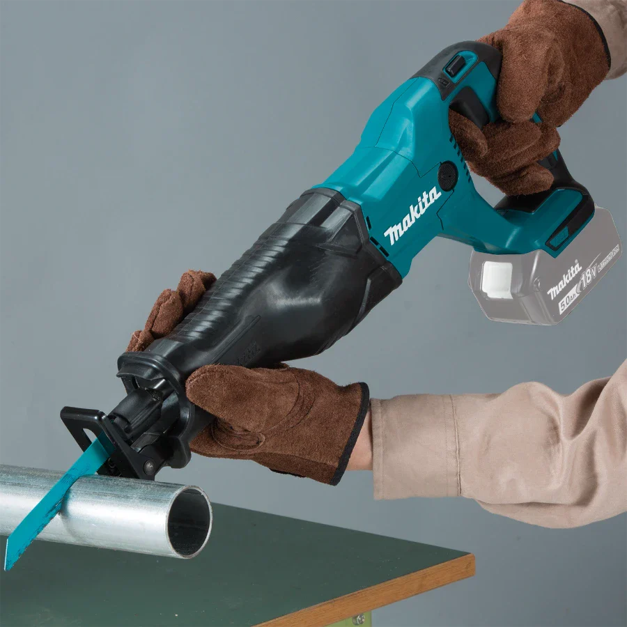 Makita XRJ04Z 18V LXT® Lithium‑Ion Cordless Recipro Saw (Tool Only)