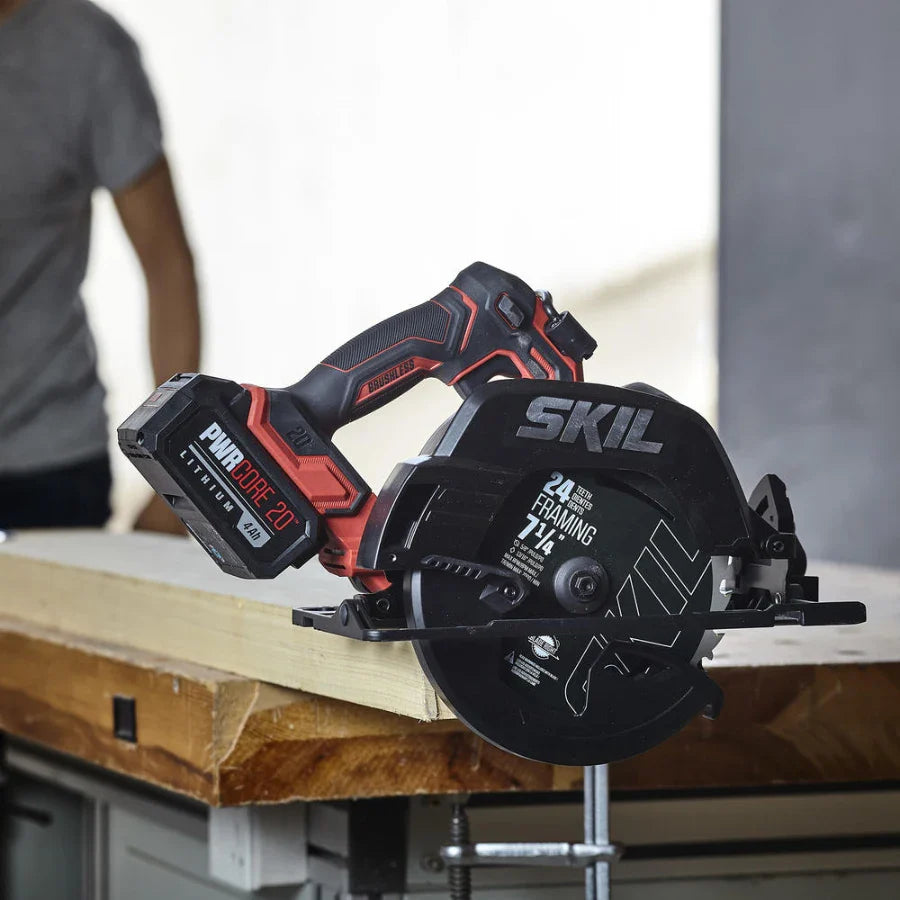 SKIL CR5440B-00 PWR CORE 20™ XP Brushless 20V 7-1/4 In. Circular Saw (Tool Only)