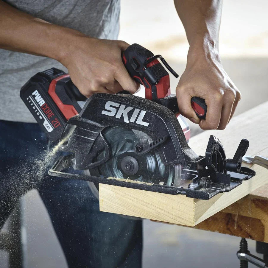 SKIL CR5440B-00 PWR CORE 20™ XP Brushless 20V 7-1/4 In. Circular Saw (Tool Only)