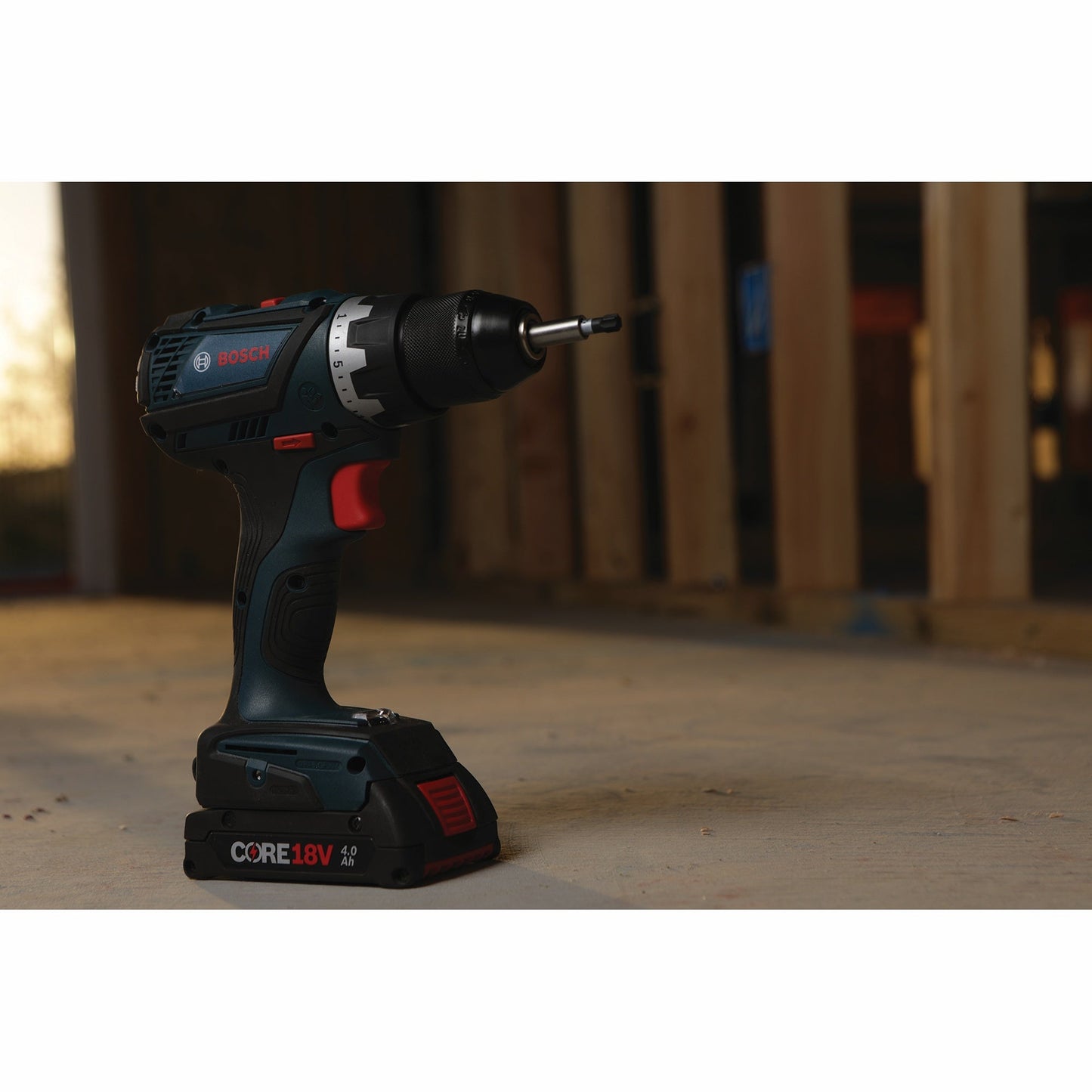 Batería compacta de iones de litio BOSCH GBA18V40 18V CORE18V de 4,0 Ah